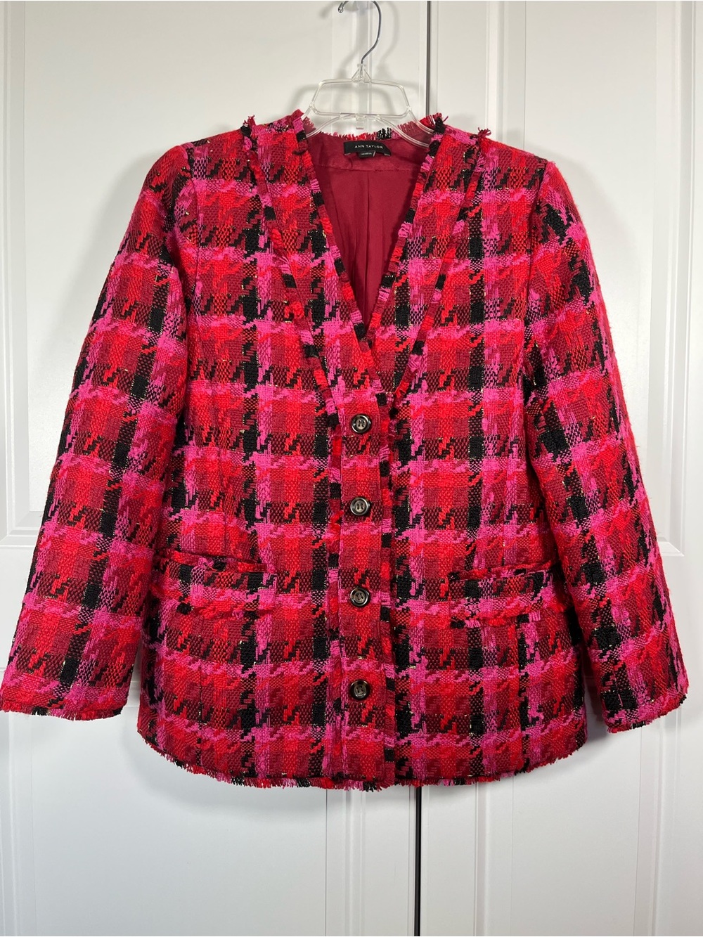 Ann Taylor Tweed Blazer Size 12 Pink Red Black Plaid With A Frayed Trim - Picture 3 of 8